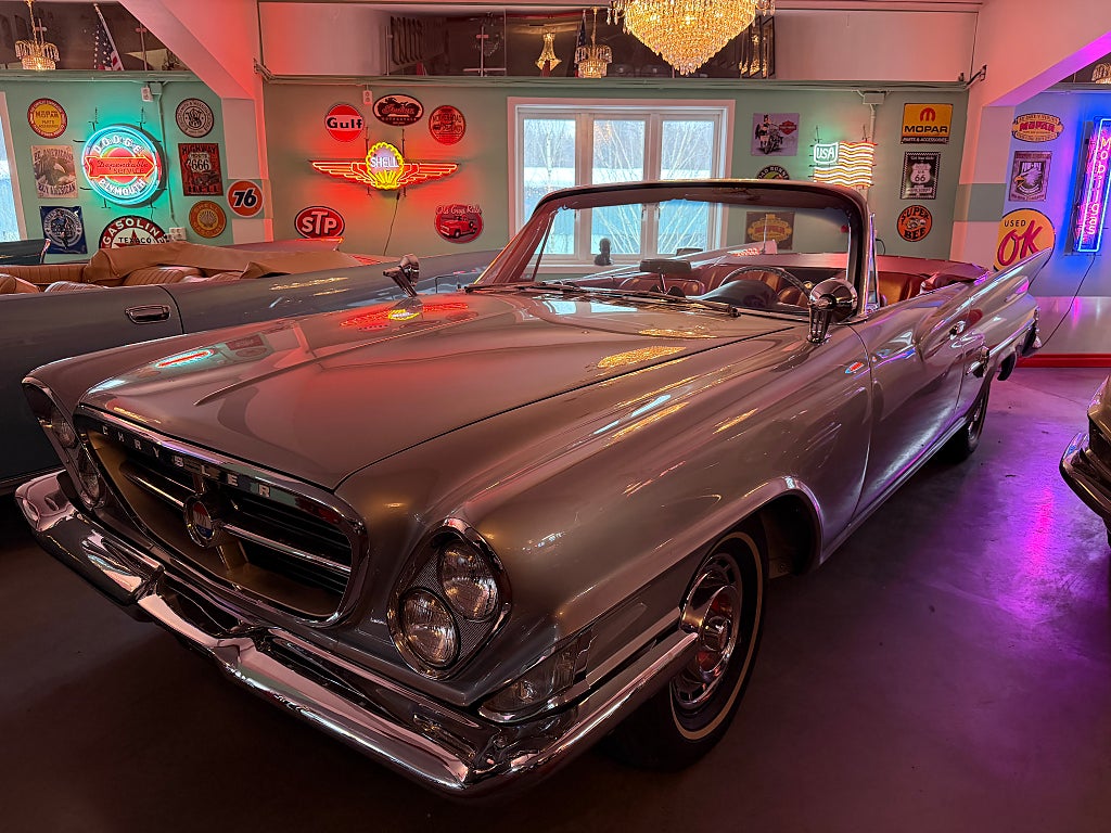 Chrysler 300 G cab toppskick -61