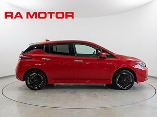 Halvkombi Nissan Leaf 5 av 23