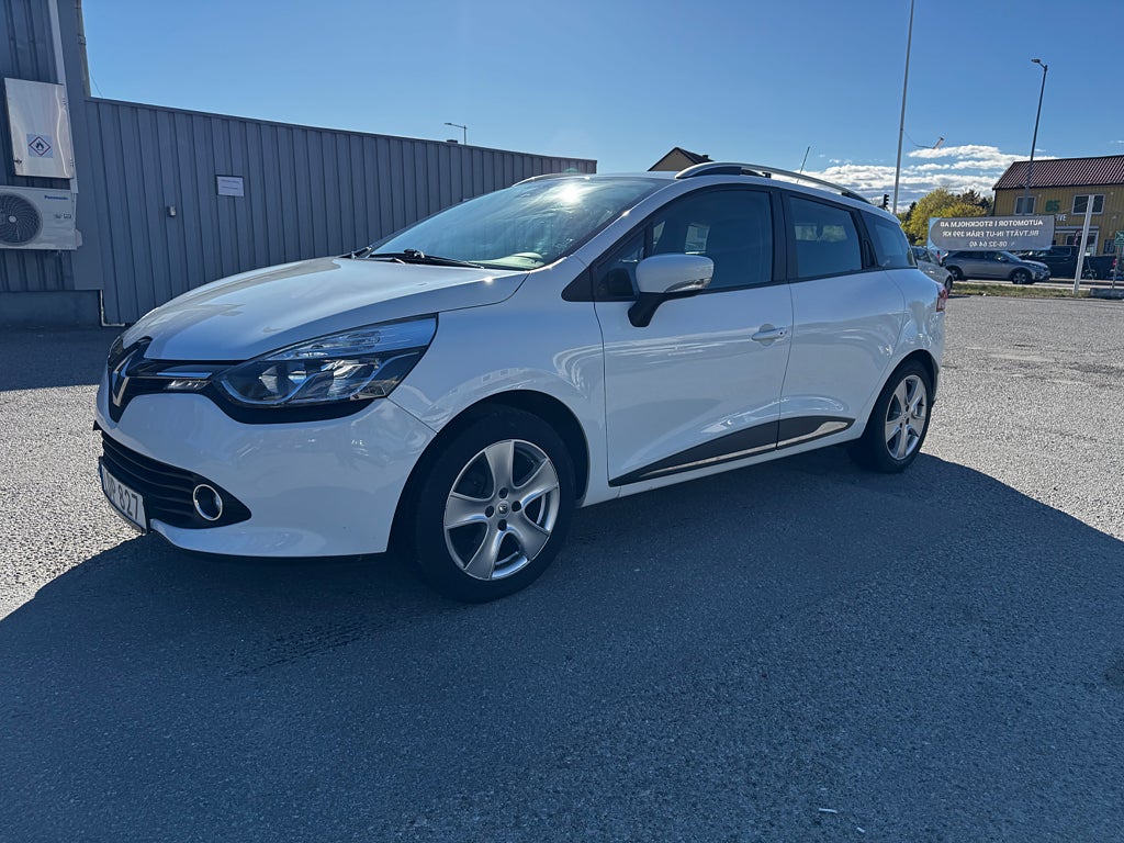 Renault Clio Sport Tourer 0.9 TCe Euro 6  Navigation Låg mil 