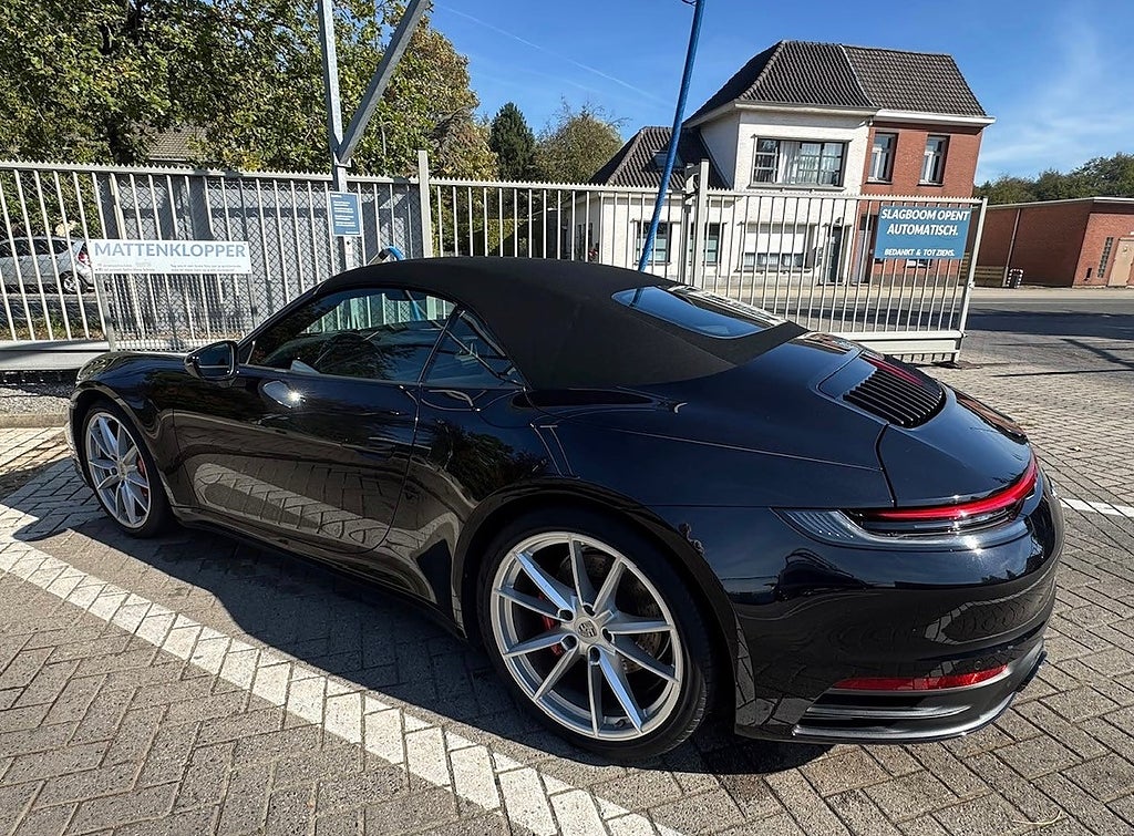 Porsche 911 Carrera S 992 Cab