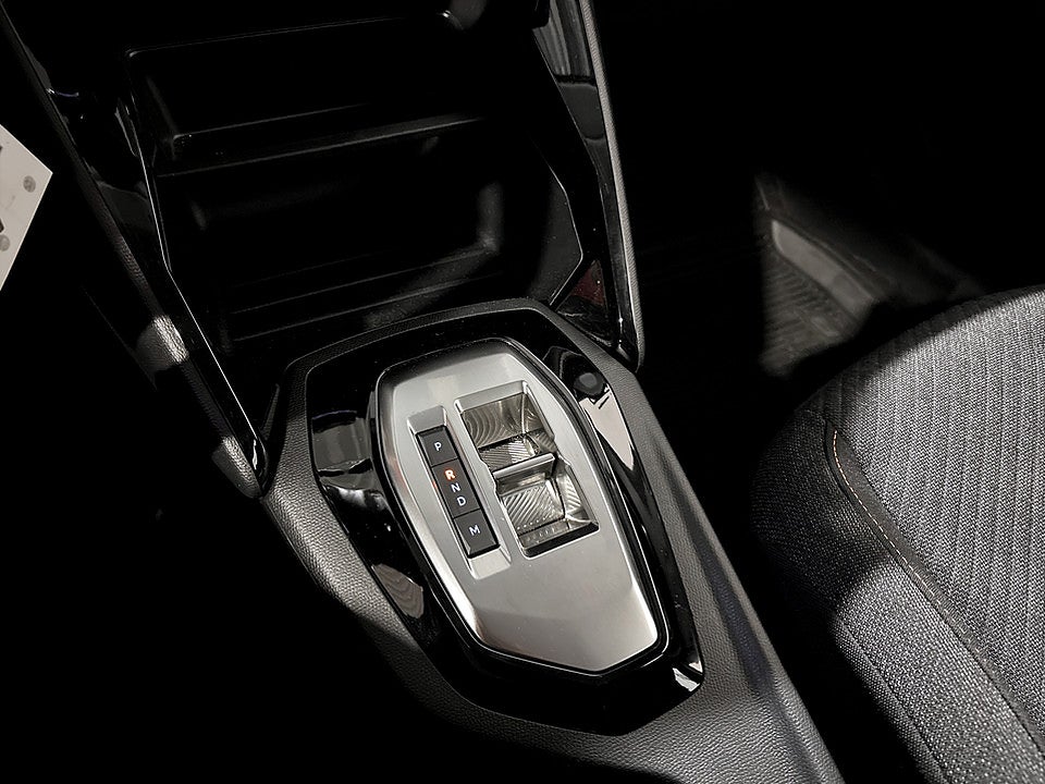 Bild på Peugeot 208 Style Hybrid 100hk Aut CARPLAY BACKSENSORER