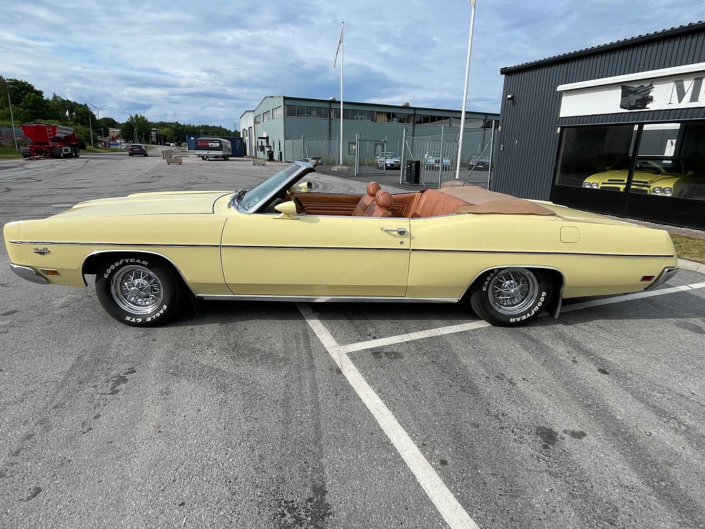 Ford XL Cabriolet 7.0 V8 0kr insats 2563kr/mån