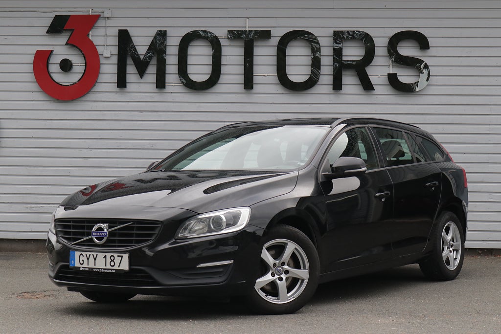 Volvo V60 T3 Classic Edition Värmare P-Sensorer Drag Välservad!