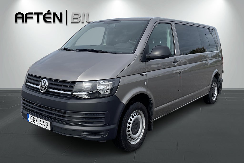 Volkswagen Caravelle 2.0 TDI 150hk 9-Sits Drag M-Värm MOMS Lågmil