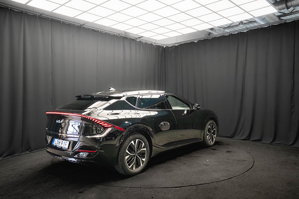 Kia EV6 AWD GT-Line DRAG 360 LÄDER HEAD-UP ELSTOL MERIDIAN MOMS