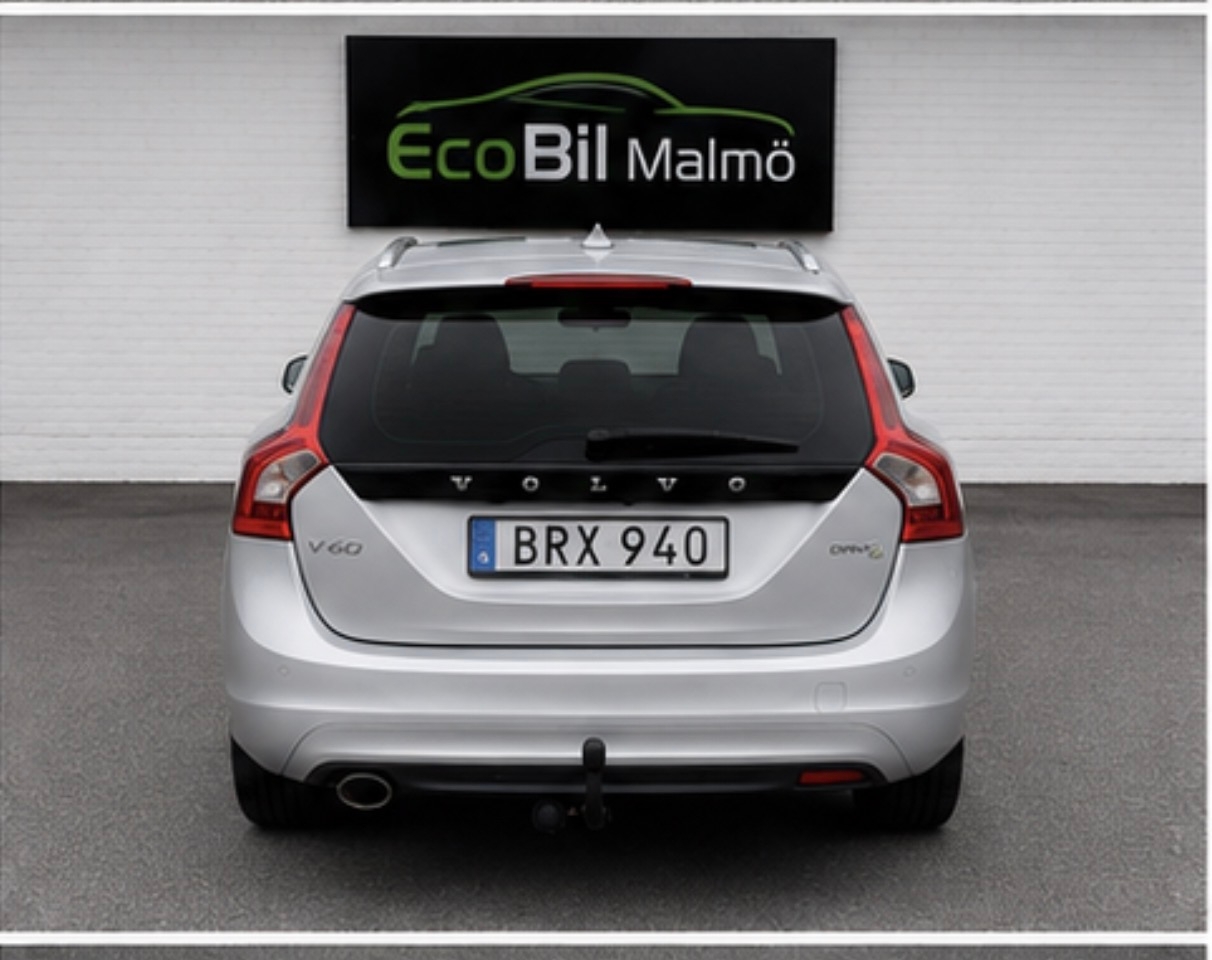 Volvo V60 D2 Powershift Momentum Euro 5 2014, bild 7/46