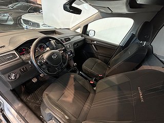 Volkswagen Caddy Alltrack 2.0 TDI 4M Värmare/Kamera/Dragkrok