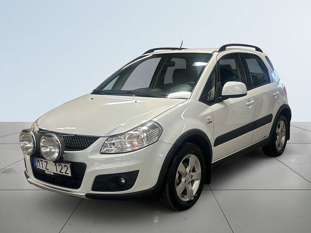 Suzuki SX4 2.0 DDiS DOHC 16V DPF 4x4 M&K-Värm/Extraljus/S&V-Däck
