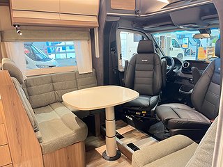 Husbil-halvintegrerad Kabe Travel Master Royal X 780 LQB 11 av 31