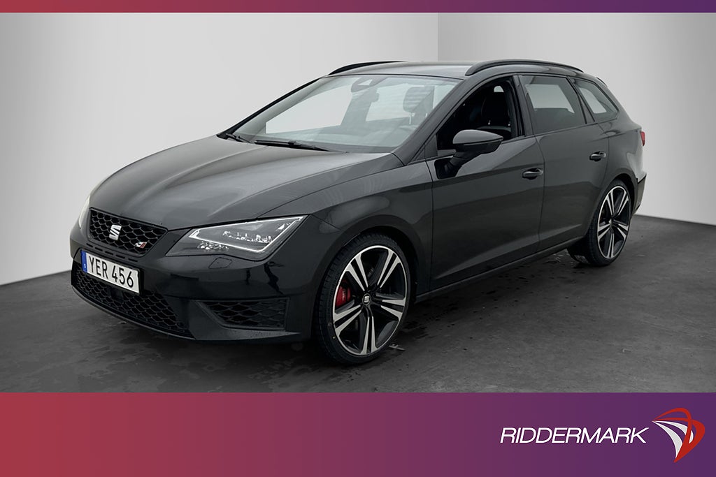 Seat Leon Cupra ST 290hk Blackline Kamera Elstol Två-brukare