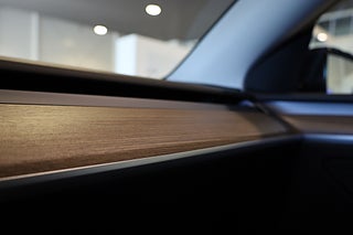 SUV Tesla Model Y 16 av 16