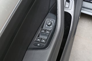 Kombi Volkswagen Passat 11 av 24