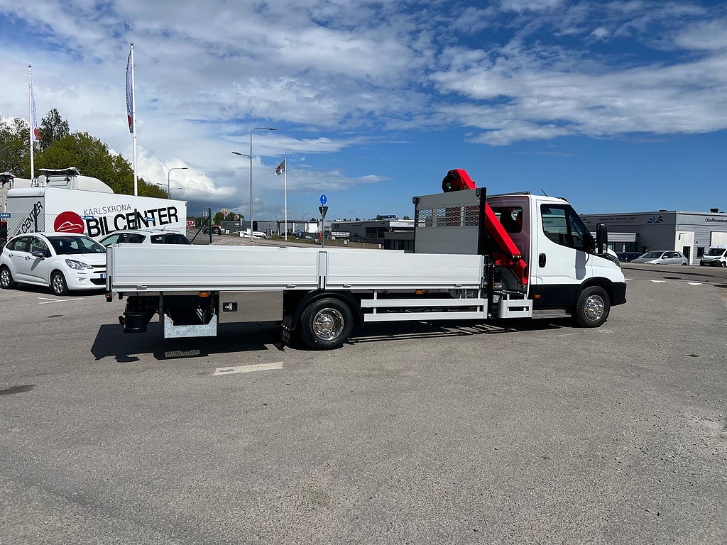 Iveco Daily 72C18 A8 Kranbil Palfinger Kran Fullutrustad