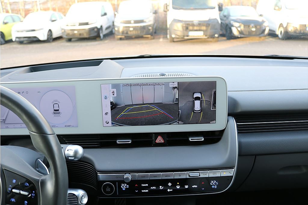 Bild på Hyundai IONIQ 5 Advanced 72.6 kWh 306hk Aut AWD - SOLCELLER