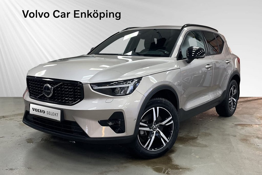 Volvo XC40 B3 FWD Bensin Plus Dark 0%RÄNTA FRI SERIVICE*