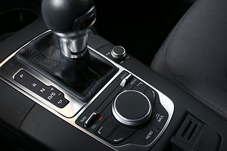 Halvkombi Audi A3 13 av 18