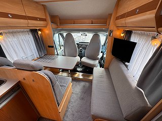 Husbil-halvintegrerad Sunlight T63 15 av 20