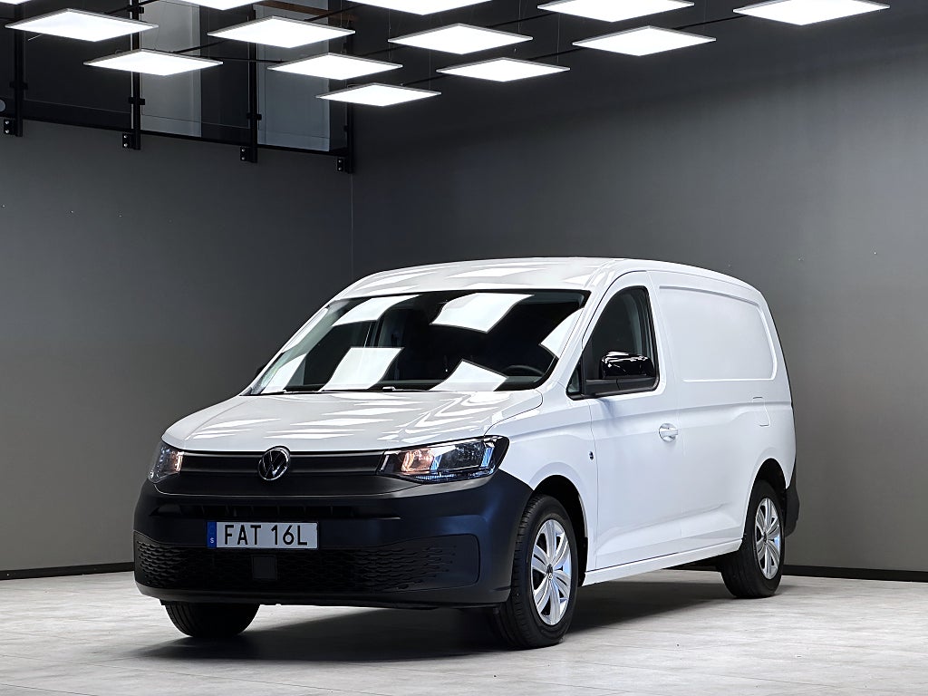 Volkswagen Caddy Maxi Caddy Cargo Maxi 2.0 TDI / Inrett skåp / Carplay