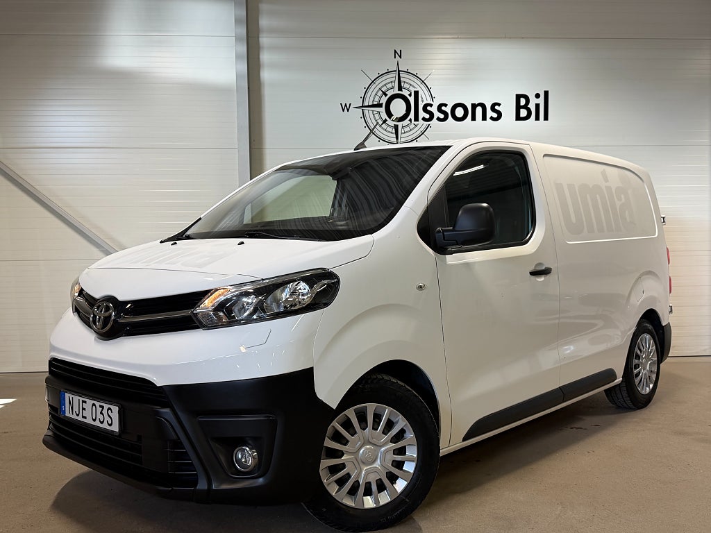 Toyota ProAce 1.5 D-4D Drag Värmare HuD MOMS