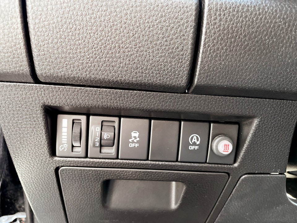 Bild på Isuzu D-max Crew Cab 1.9 CNG 163hk Aut 4WD NYBILSGARANTI KVAR