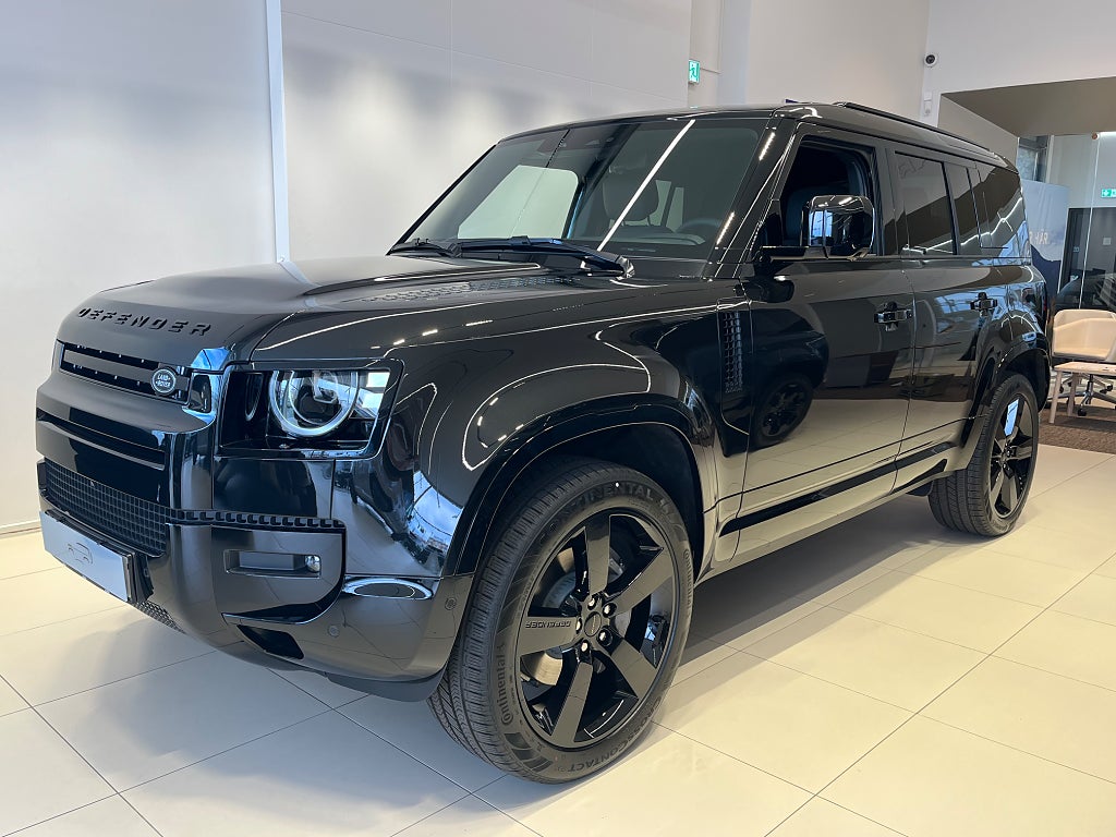 Land Rover Defender 110 P300e X-Dynamic HSE