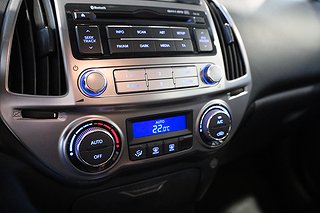 Halvkombi Hyundai i20 14 av 19