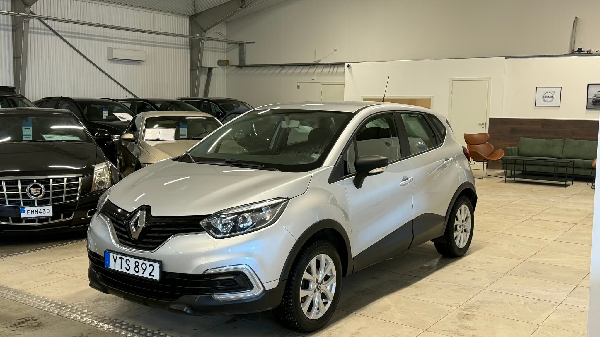 Renault Captur 0.9 TCe Euro 6 2018, kuva 3/50