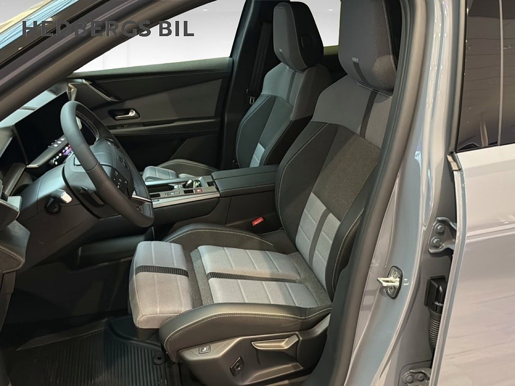 Opel Grandland GS HYBRID  PANORAMA TAK HEDBERGS EDITION  DEMOBIL  thumbnail