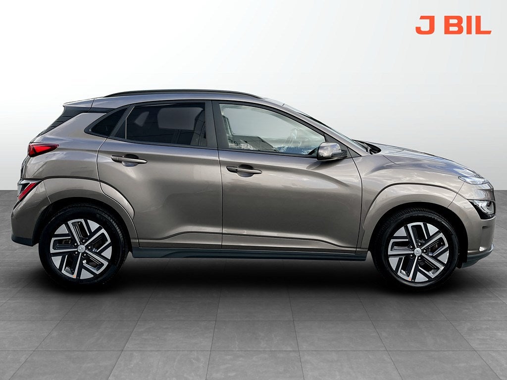 Bild på Hyundai Kona Essential 39.2kWh 136hk Aut - B-KAMERA, CARPLAY