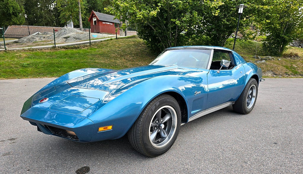 Chevrolet Corvette Stingray 350 V8 Hydra-Matic Targa