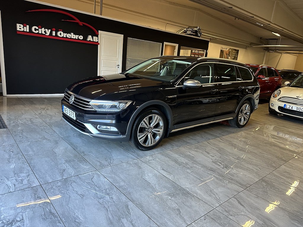 Volkswagen Passat Alltrack 2.0 TDI DPF SCR BMT 4Motion / D-Värmare / Nyservad  M.M