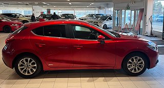 Mazda 3 Sport 2.0 Motorvärmare Psensorer Navigation S&V-däck