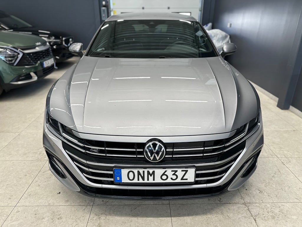 Volkswagen Arteon eHybrid Shooting 1.4TSI R-Line /4.99%/B-Kamera/Drag/Nav