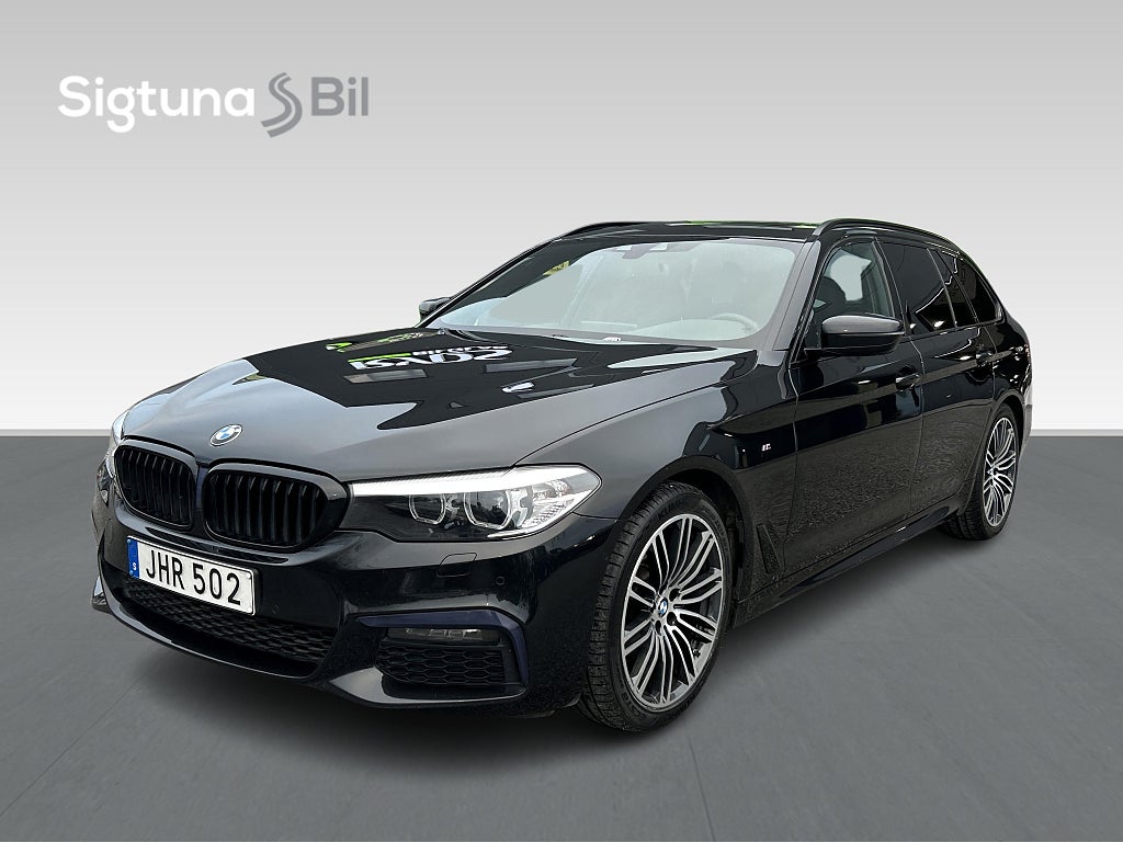 BMW 520d xDrive Touring Steptronic M Sport/Panorama/Drag/Kamera