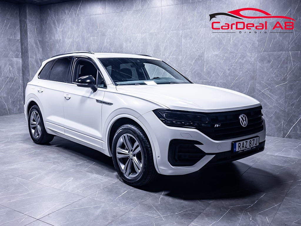 Volkswagen Touareg 3.0 V6 TDI 4M R-Line Värmare Luft CarPlay *VÄLUTRUSTAD*