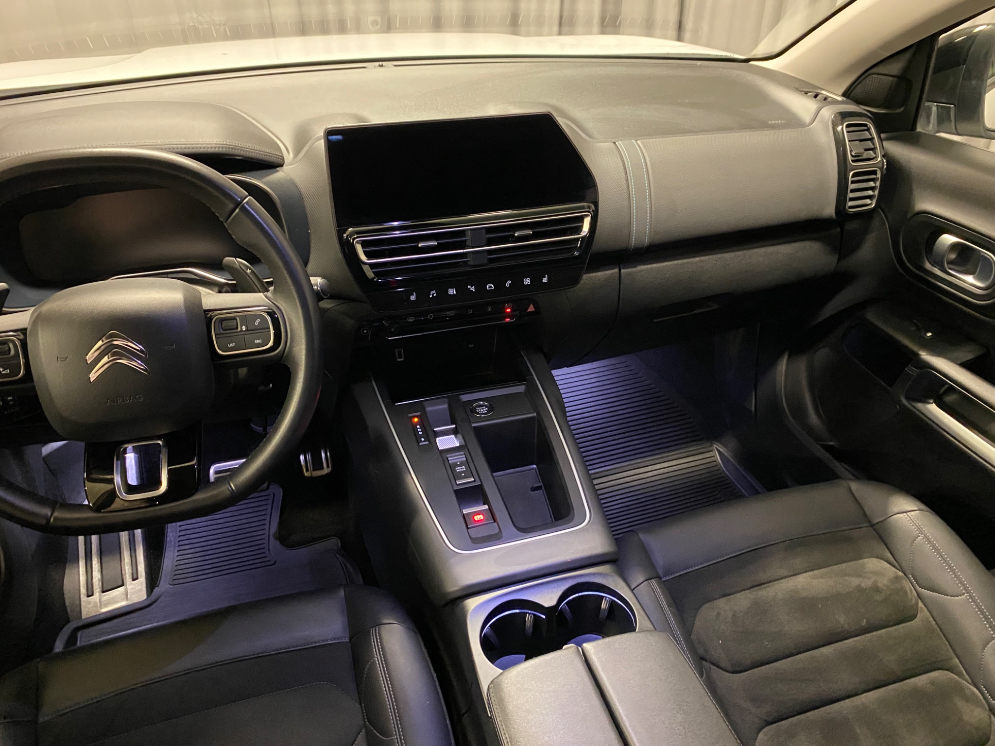 Citroen C5 Aircross PHEV 225 e-EAT Shine 2022, bild 6/10