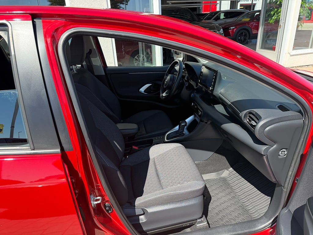 Mazda 2 Hybrid AGILE