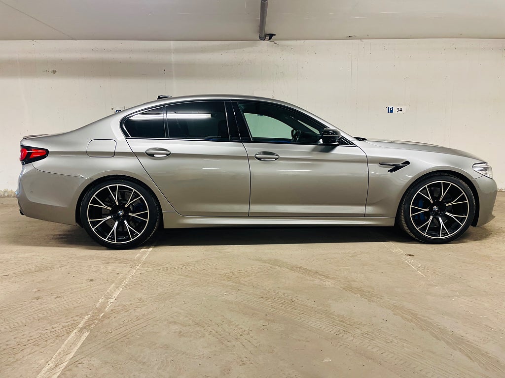 BMW M5 2019 - miniatyr 6