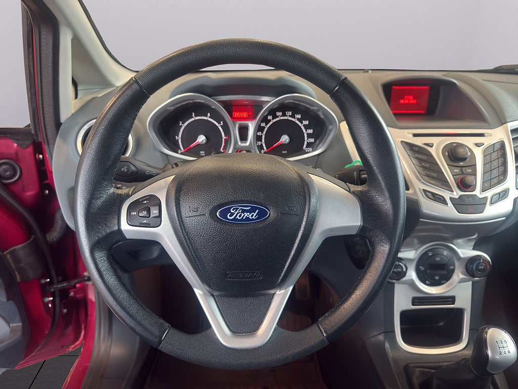 Ford Fiesta 2011 - miniatyr 13