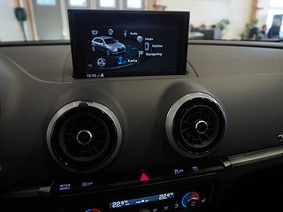 Halvkombi Audi A3 19 av 25