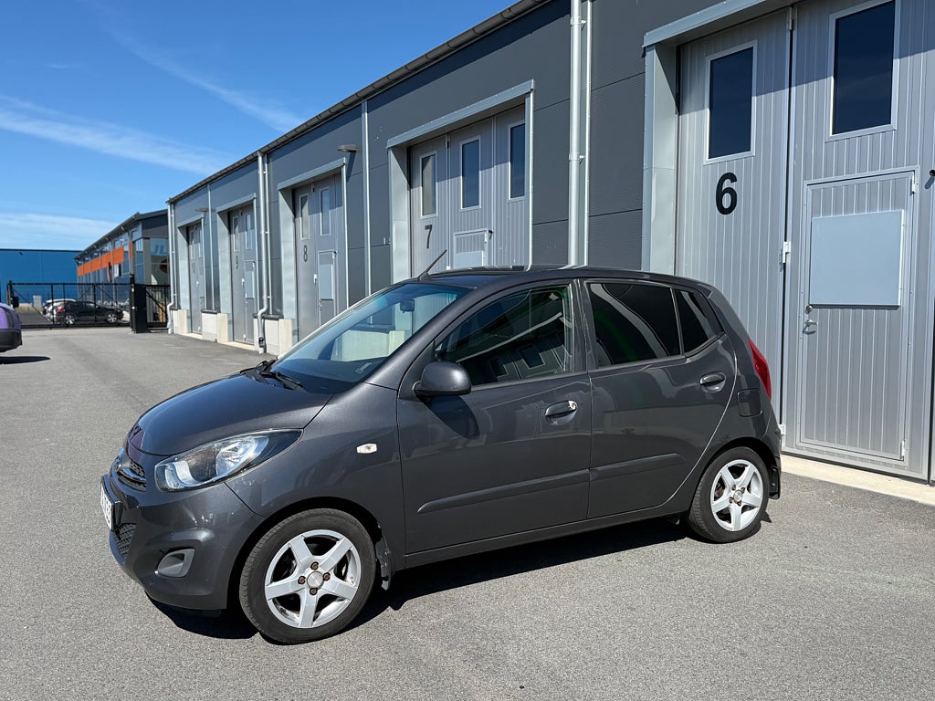 Hyundai i10 1.1 iRDE Premium Ny servad Ny besiktigad 