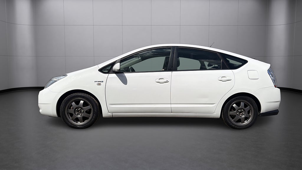 Toyota Prius 1.5 VVT-i + 3CM CVT Euro 4