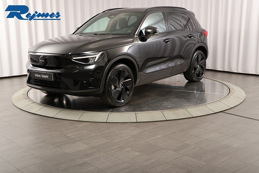 Volvo EX40 Twin M Performance Plus Black Edt