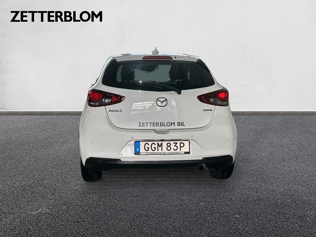 Halvkombi Mazda 2 4 av 15