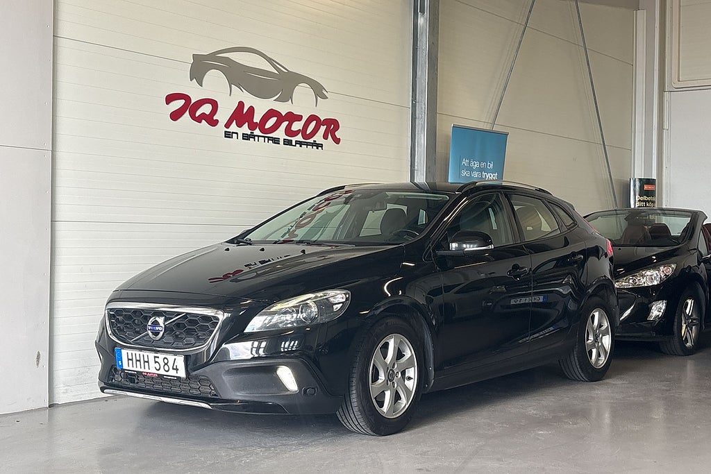Volvo V40 Cross Country D2 Momentum Business Edition Euro 5