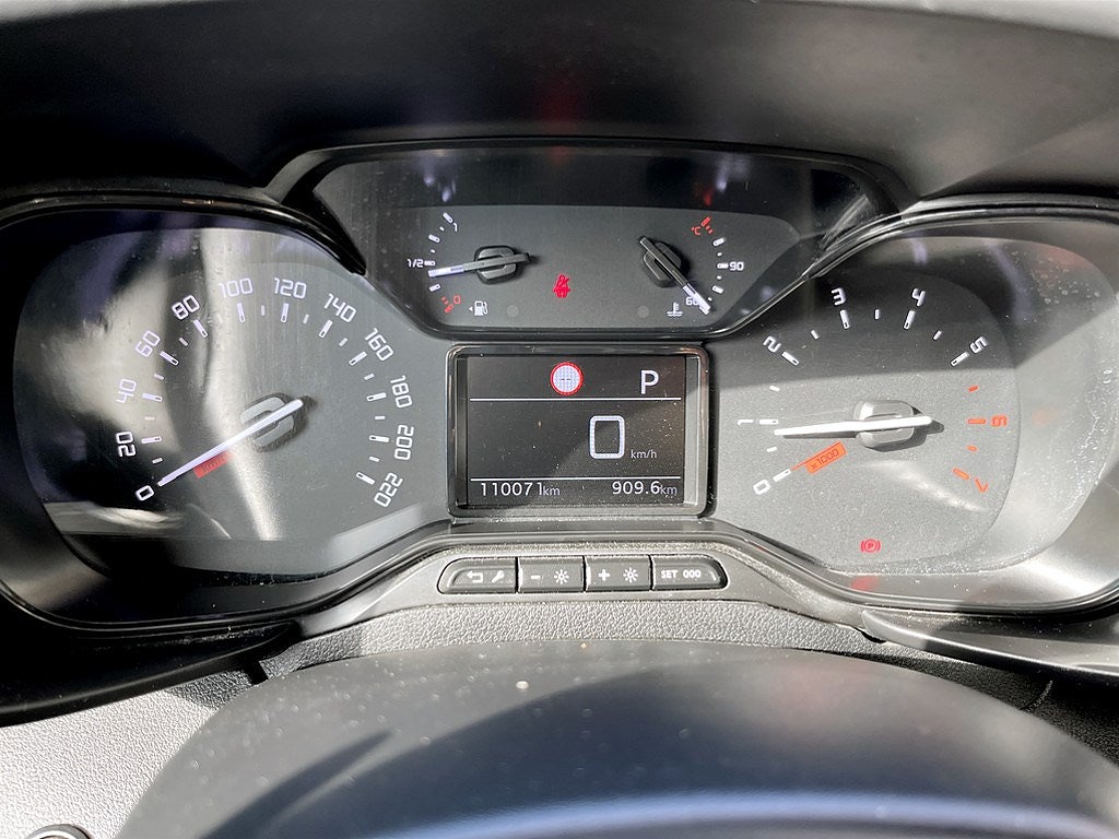 Bild på Citroën Berlingo Business Premium 1.5 BHDi 130hk Aut L1 - DRAG, M-VÄRM