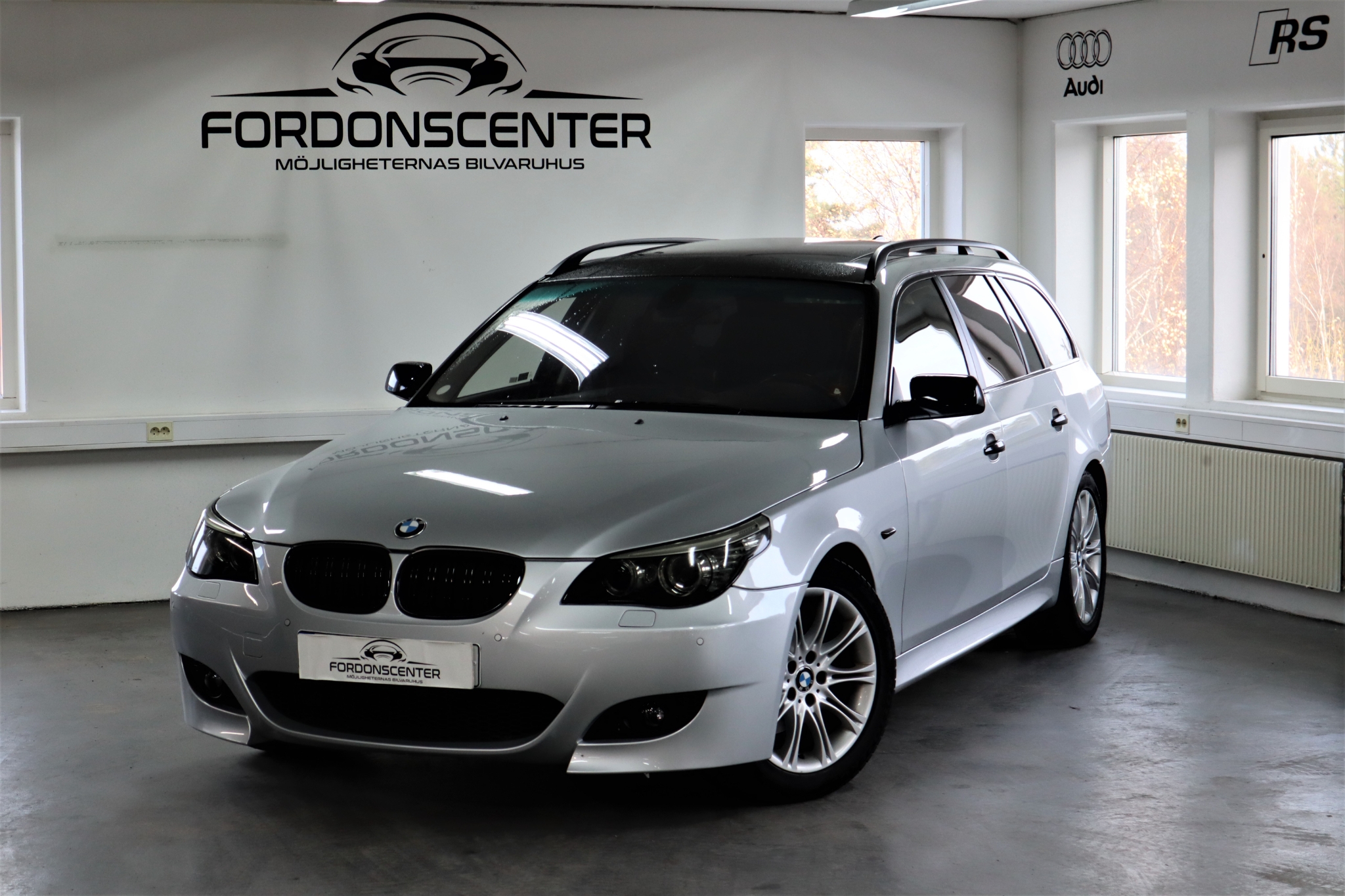 BMW 525 2007, bild 3/38