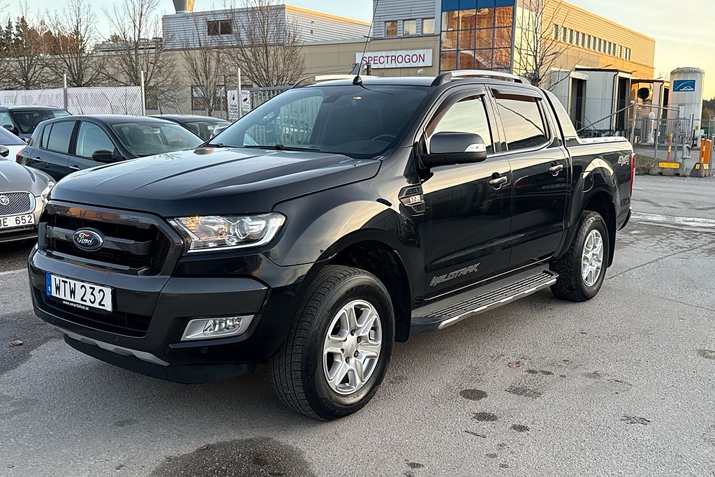 Ford ranger Dubbelhytt 3.2 TDCi 4x4 Wildtrak Flaklock Drag MOMS