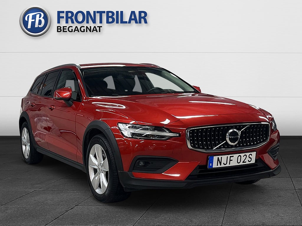 Volvo V60 Cross Country B4/AWD/Core/B-kamera/