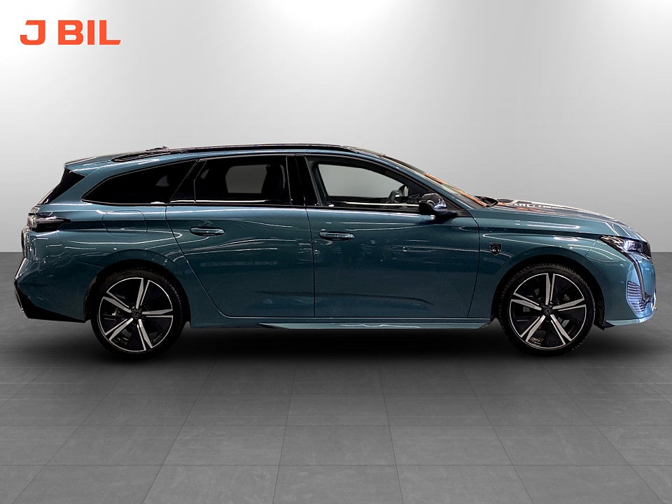 Bild på Peugeot 308 SW GT 1.2 PT 130hk Aut KAMPANJRÄNTA 3,99%